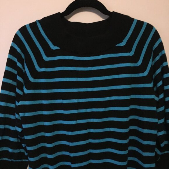 Retro Striped Turquoise and Black Crewneck Sweater - Picture 5 of 15
